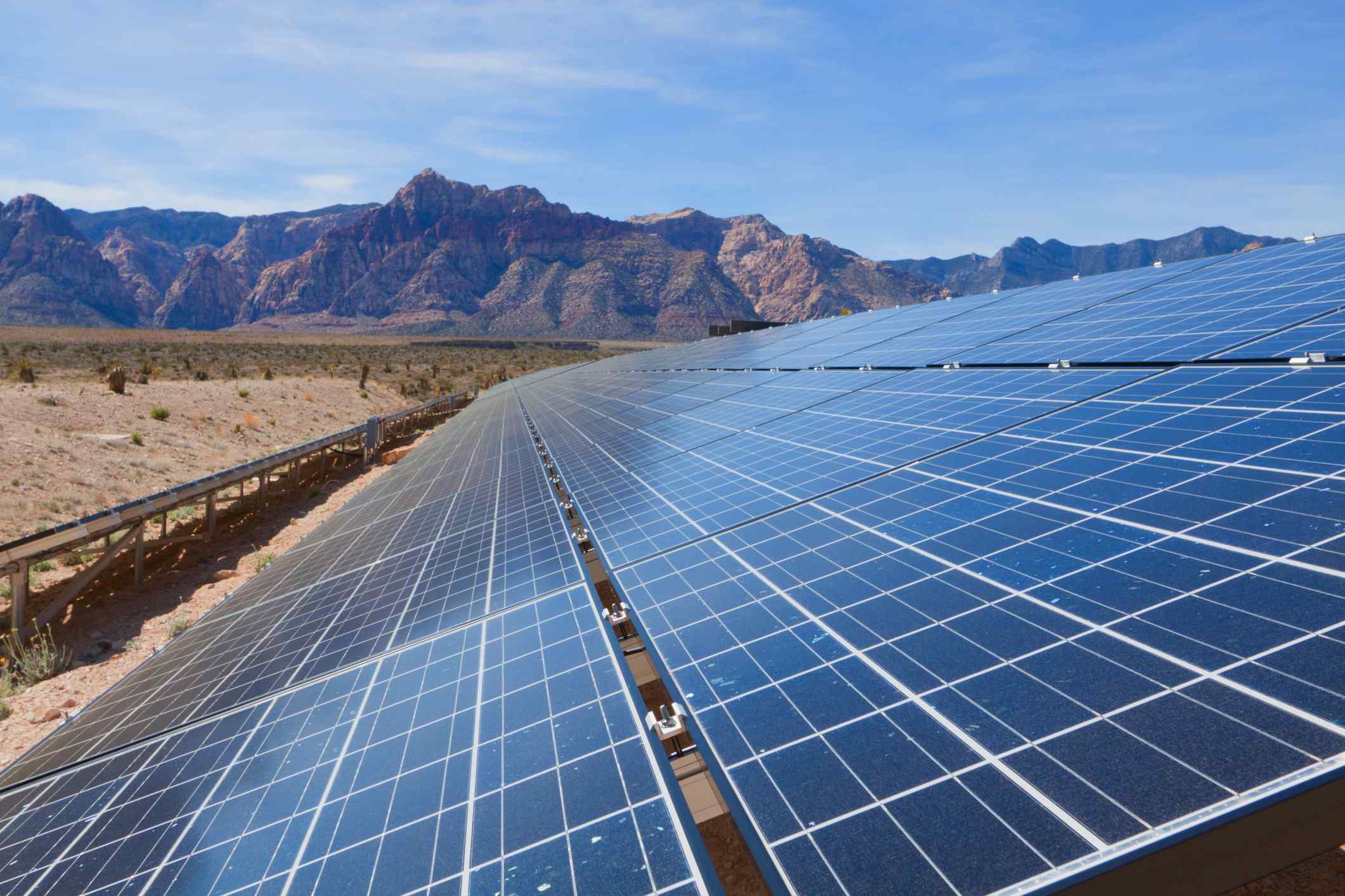 solar farm investment in the desert
